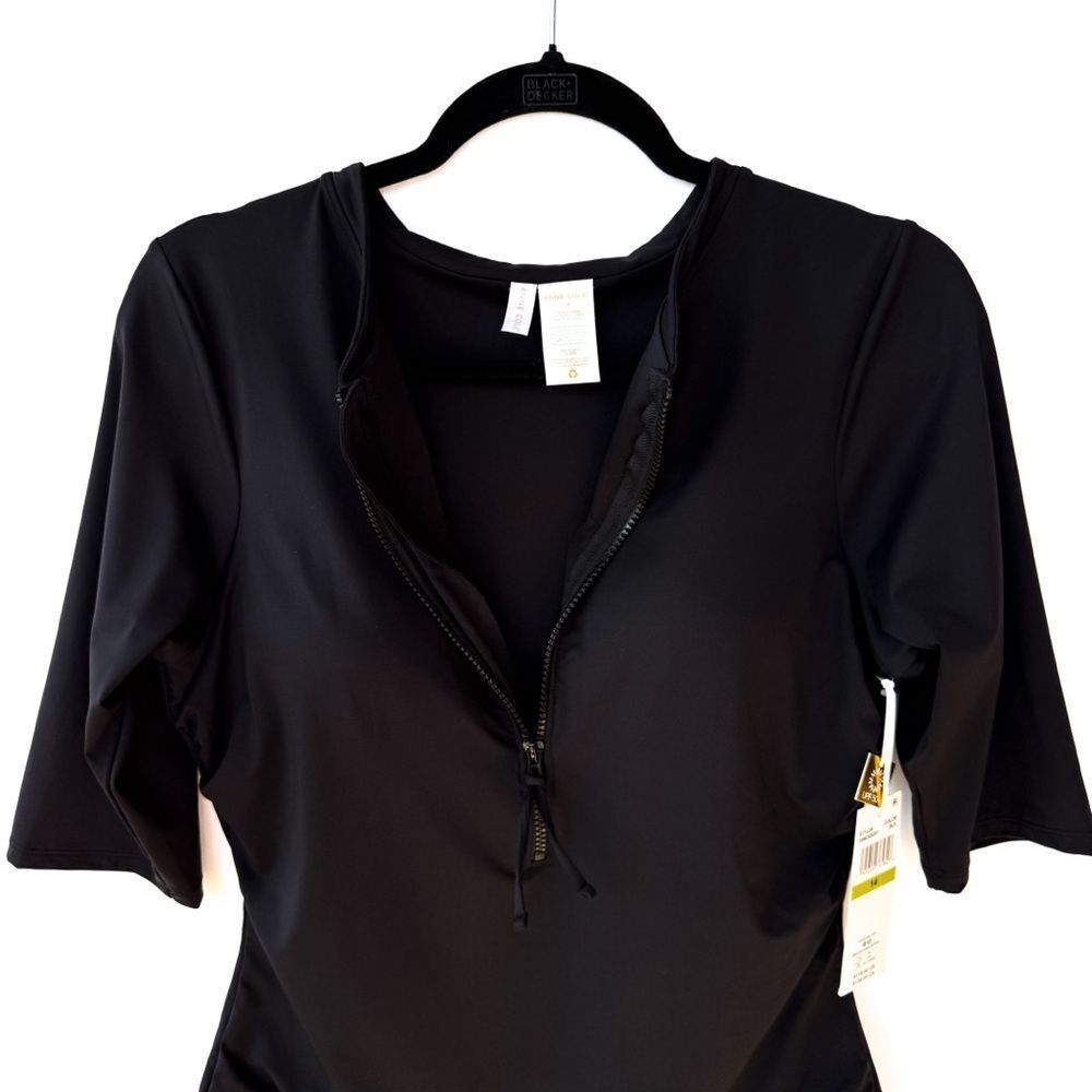 NWT Anne Cole Black Short Sleeve One Piece Live In Half Zip Rash Guard Swimsuit - Picture 9 of 13